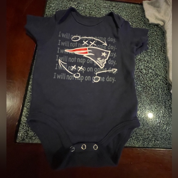3~Patriots Onesies One Piece Snap Suit Baby 0-3 Month Red/White/Blue 100%Cotton - Picture 8 of 10